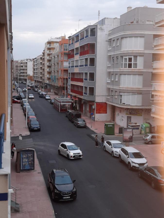 Moderno Apartamento Familiar Junto Al Mar - Conejito Apartment Torrevieja Luaran gambar